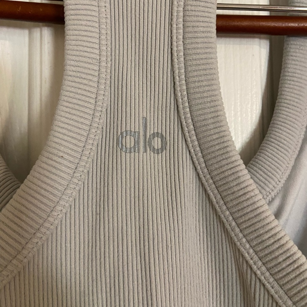 Alo Yoga Grey Ribbed Tank Top